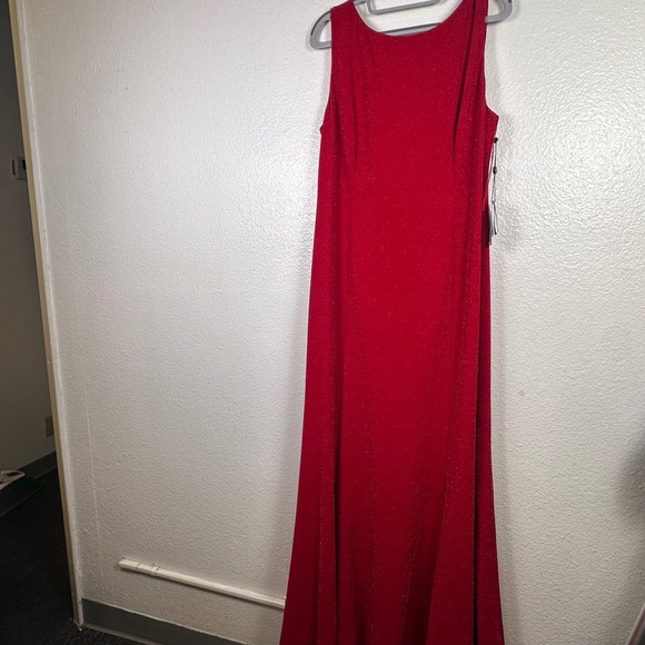 Adrianna Papell Dresses & Skirts - Adrianna‎ Papell Metallic Knit Cowl Back Gown True Red Womens 14 NWT